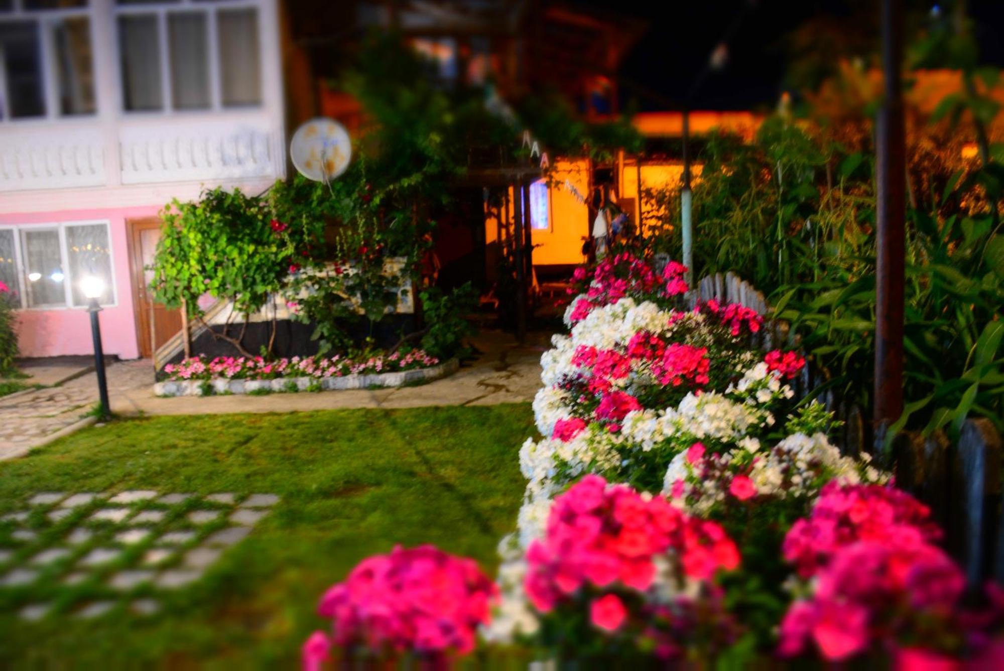 House In Местия Екстериор снимка